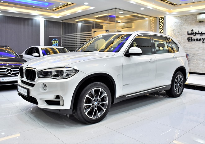 EXCELLENT DEAL for our BMW X5 xDrive35i ( 2015 Model ) in White Color GCC Specs