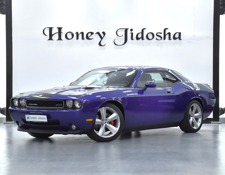 ORIGINAL PAINT ( صبغ وكاله ) Dodge Challenger SRT8 6.1 HEMI ( 2010 Model ) GCC Specs