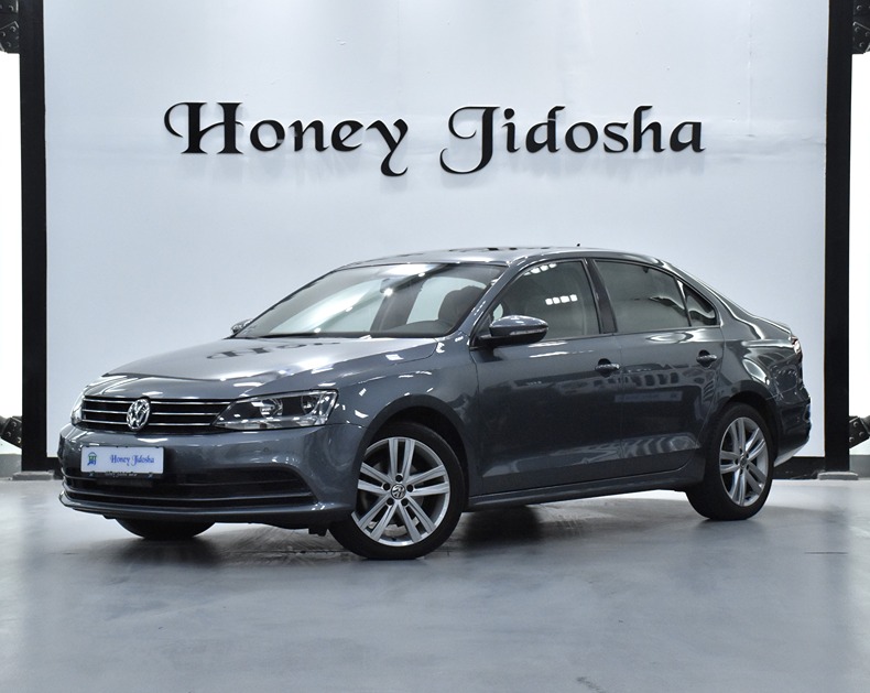 EXCELLENT DEAL for our Volkswagen Jetta ( 2018 Model ) in Grey Color GCC Specs