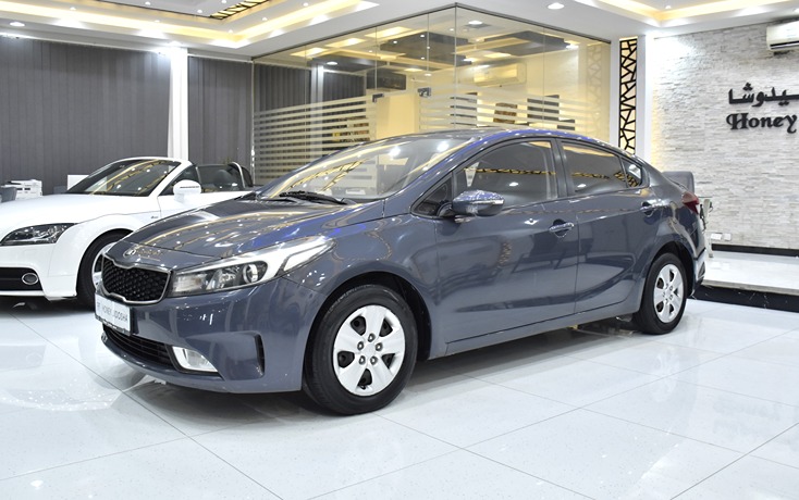 KIA Cerato ( 2017 Model ) in Grey Color GCC Specs