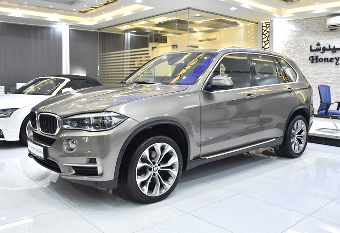 BMW X5 xDrive35i ( 2018 Model ) in Brown Color GCC Specs