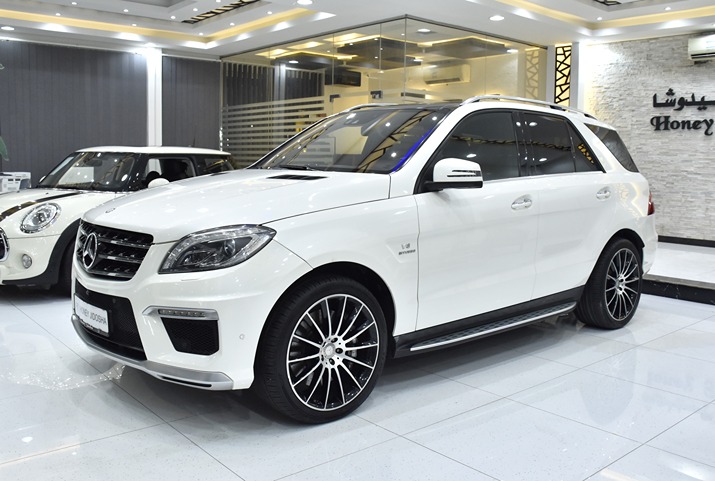 Mercedes Benz ML63 AMG ( 2015 Model ) in White Color GCC Specs