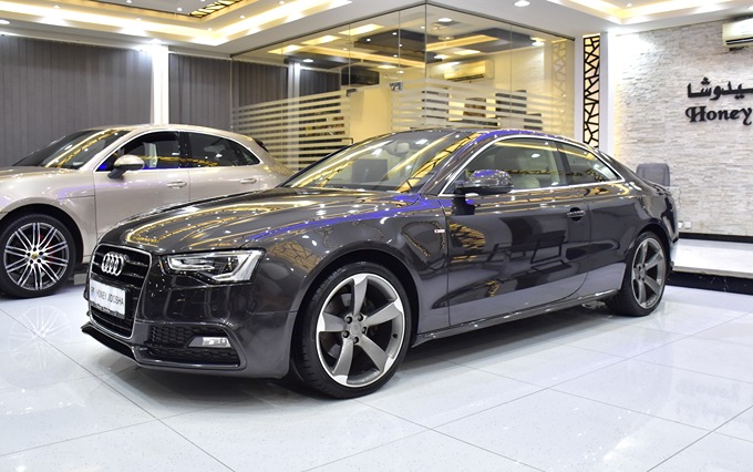 Audi A5 35TFSi S-Line Coupe ( 2015 Model ) in Grey Color GCC Specs