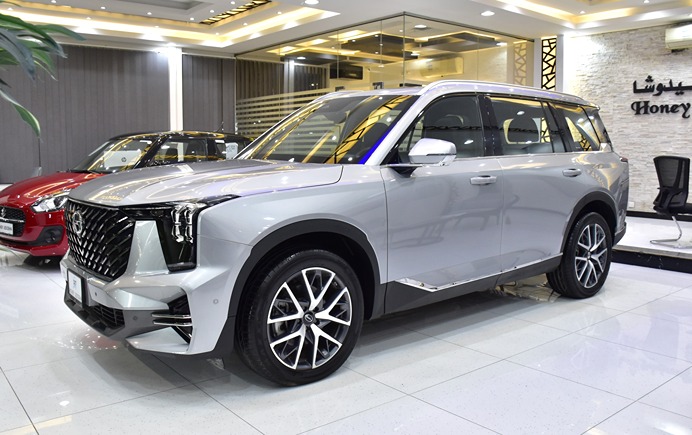 GAC GS8 i4WD ( 2024 Model ) in Silver Color GCC Specs