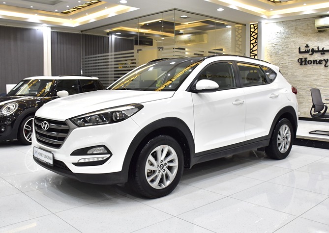 Hyundai Tucson ( 2018 Model ) in White Color GCC Specs